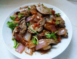 鸡肝的做法(干煸鸡肝的做法)