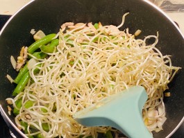 扁豆焖面的做法(扁豆焖面的做法小窍门)