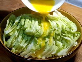 圆白菜的做法大全(圆白菜的做法大全家常菜做法)