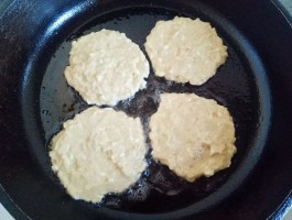 藕饼的做法(肉末莲藕饼的做法)