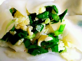 韭菜鸡蛋馅怎么调(包子韭菜鸡蛋馅怎么调)