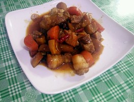 红烧肉的简单做法(土豆红烧肉的简单做法)