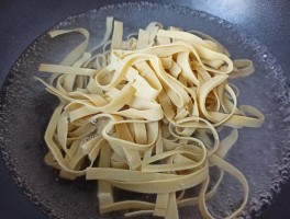 豆腐皮怎么做(豆腐皮怎么做好吃又简单)