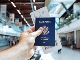 关于2023年外国人可以持旅游签证入境吗现在的信息