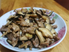 香菇肉片(香菇肉片汤图片)