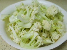 花菜的做法(花菜的做法大全家常菜视频)