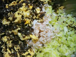 素馅饺子的做法(素馅饺子的做法大全)