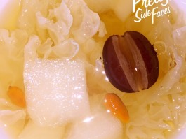 雪梨银耳汤(雪梨银耳汤的做法大全)