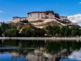 12适合去哪里旅游国内(哪个城市适合12月份旅游)
